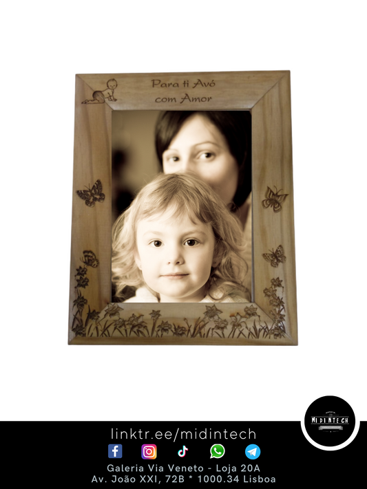 515ELV | Moldura 15x20 Escura, Lisa na Vertical "Avó-1"